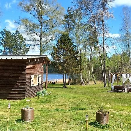 Ma Cabane Au Bord Du Lac Neuvic  Exteriör bild